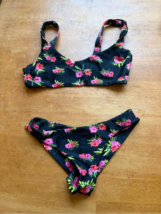 Cami and Jax Other - Floral Black & Pink Two-Piece Bikini